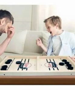 Gioco da tavolo di hockey con fionda in legno